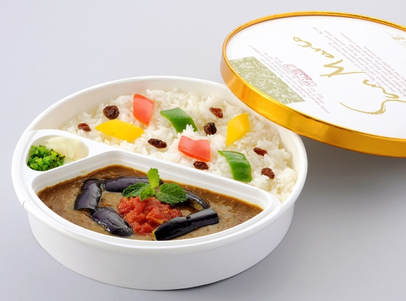 イタリアントマトとナスビカレー弁当